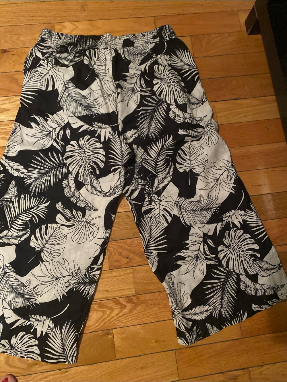 Christian Siriano Black and White Tropical Print Wide-Leg Pants